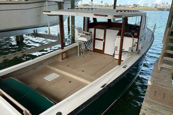 Photo of the 1988 Ellis Down East