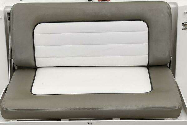 Photo of the 2007 Sea Ray 310 Sundancer "Baycation"