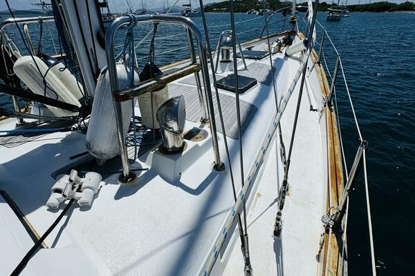 Nirvana 43ft Hans Christian Yacht For Sale