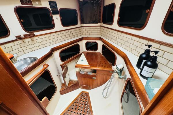 Nirvana 43ft Hans Christian Yacht For Sale