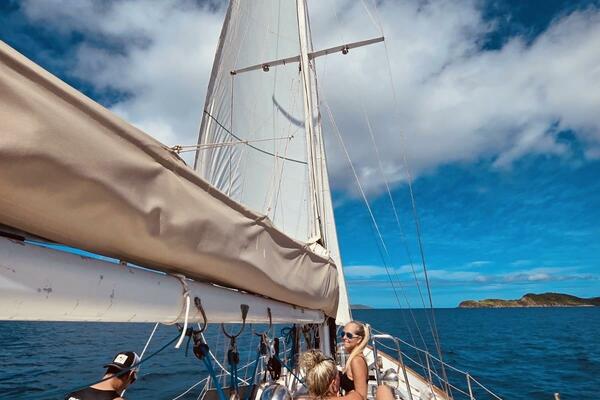 Nirvana 43ft Hans Christian Yacht For Sale