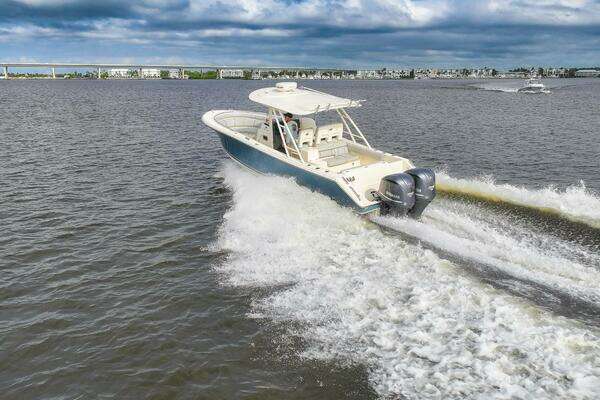 Photo of the 2012 Pursuit ST 310 Sport