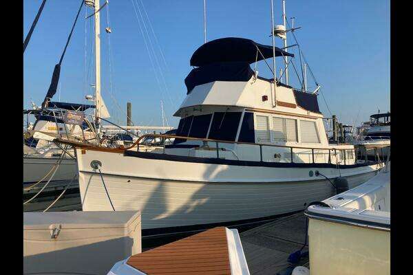 Photo of the 1978 Grand Banks 36  Classic "Summer Suite"