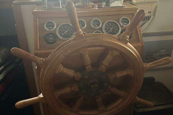 Photo of the 1978 Grand Banks 36  Classic "Summer Suite"