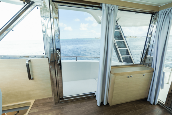 Aquila 54 Yacht Yacht For Sale