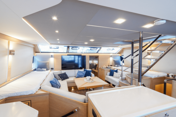 Aquila 54 Yacht Yacht For Sale