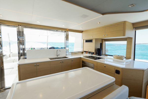 Aquila 54 Yacht Yacht For Sale