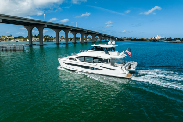 Aquila 54 Yacht Yacht For Sale