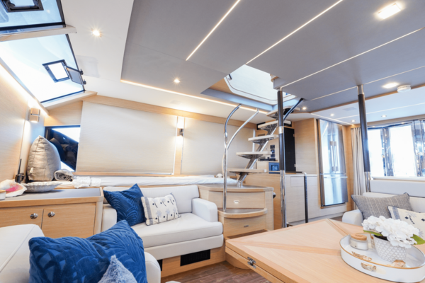 Aquila 54 Yacht Yacht For Sale