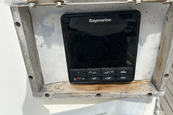Snowmane 50ft Beneteau Yacht For Sale
