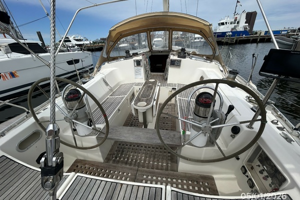 Snowmane 50ft Beneteau Yacht For Sale
