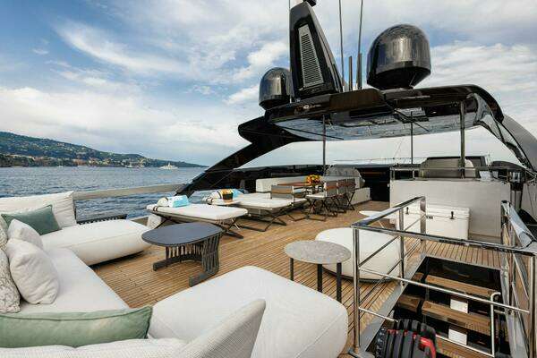 Riva Riva Super Corsaro 102 Yacht For Sale
