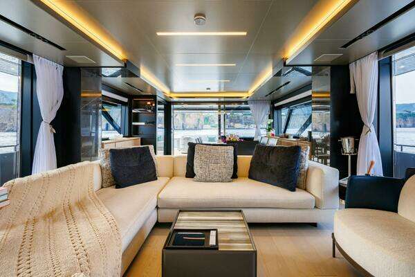 Riva Riva Super Corsaro 102 Yacht For Sale