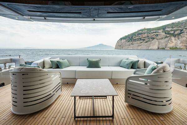 Riva Riva Super Corsaro 102 Yacht For Sale