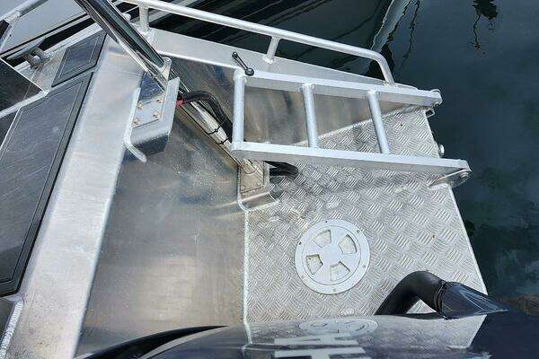 2024 Aluminum Cruiser 25