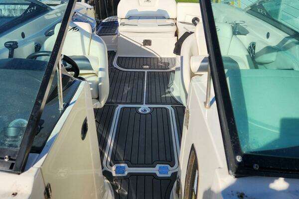 Photo of the 2013 Monterey 264 FSX