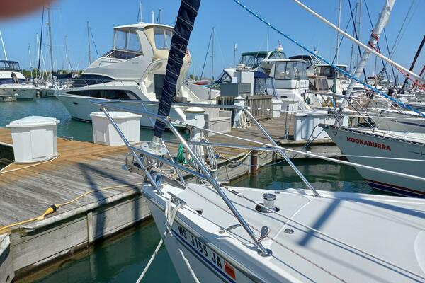 Liberty Too 33ft Catalina Yacht For Sale