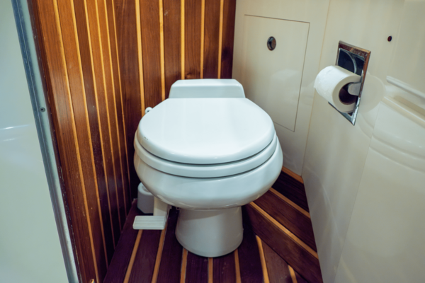 Hatteras 54 CONVERTIBLE Yacht For Sale