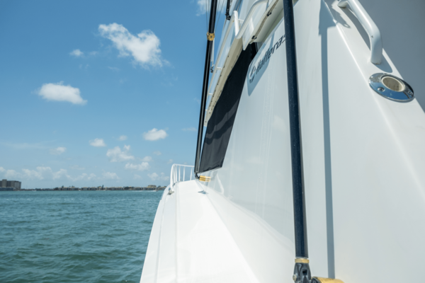 54ft Hatteras Yacht For Sale