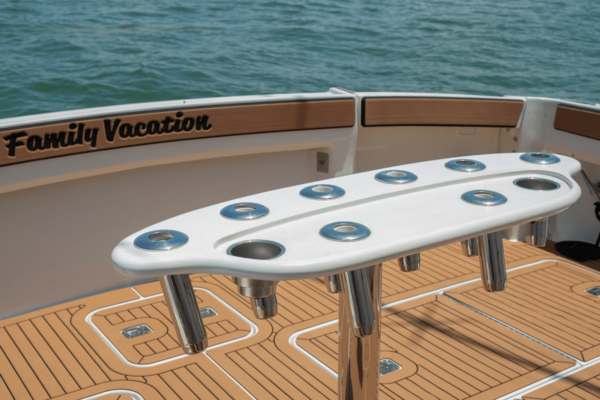 Hatteras 54 CONVERTIBLE Yacht For Sale