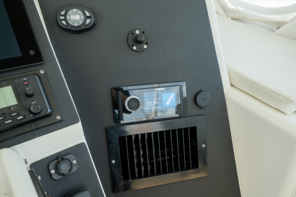 Hatteras 54 CONVERTIBLE Yacht For Sale