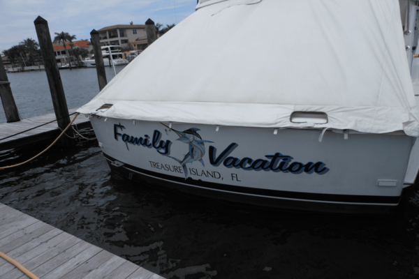 Hatteras 54 CONVERTIBLE Yacht For Sale