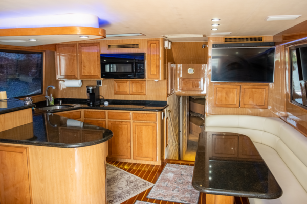 54ft Hatteras Yacht For Sale