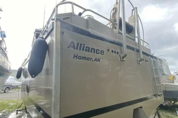 Alliance 32ft Custom Yacht For Sale