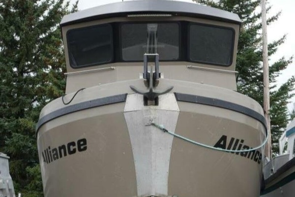 Alliance 32ft Custom Yacht For Sale