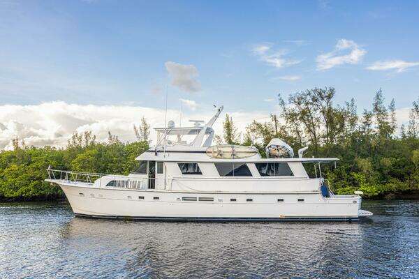 70-ft-Hatteras-1987-70 Cockpit Motor Yacht-JUNKANOO-Fort Lauderdale Florida United States yacht for sale