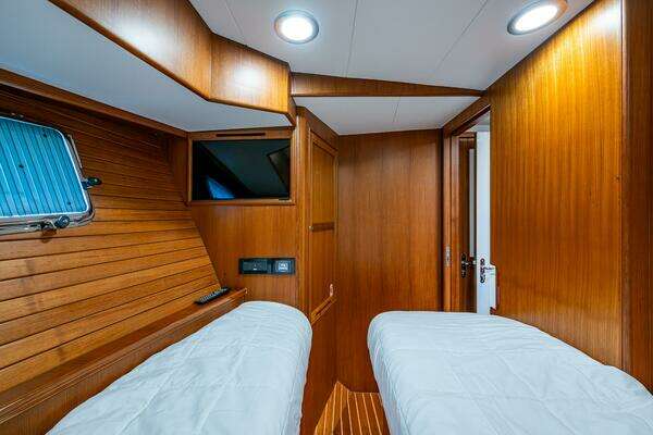 CARA MIA 53ft Marlow Yacht For Sale