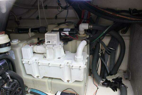 HAPPY OURS 35ft Chaparral Yacht For Sale