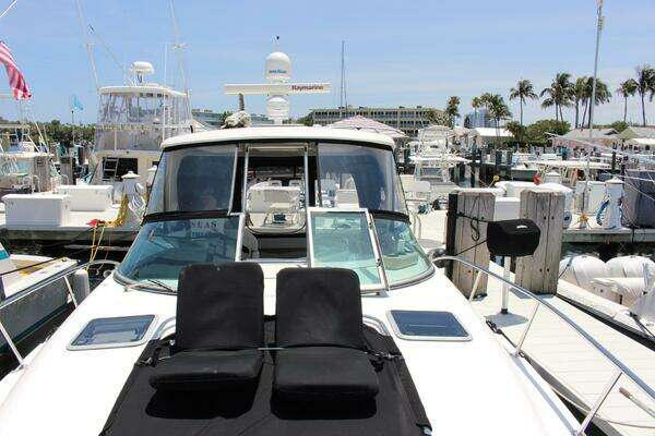 HAPPY OURS 35ft Chaparral Yacht For Sale
