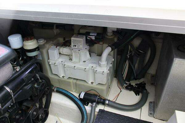 HAPPY OURS 35ft Chaparral Yacht For Sale