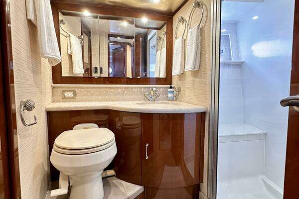 Marquis Flybridge Motor Yacht Yacht For Sale