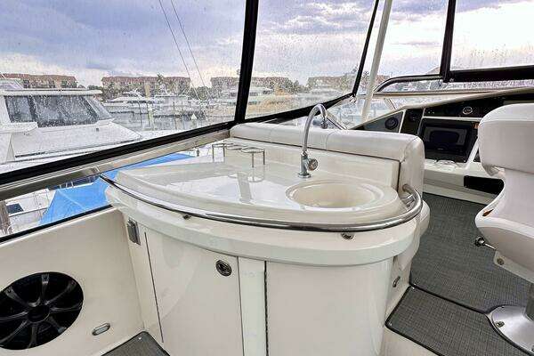 Marquis Flybridge Motor Yacht Yacht For Sale