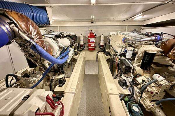 Marquis Flybridge Motor Yacht Yacht For Sale