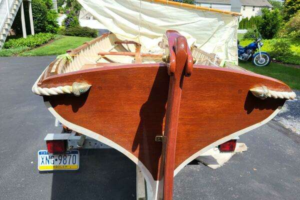17ft Classic Yacht For Sale