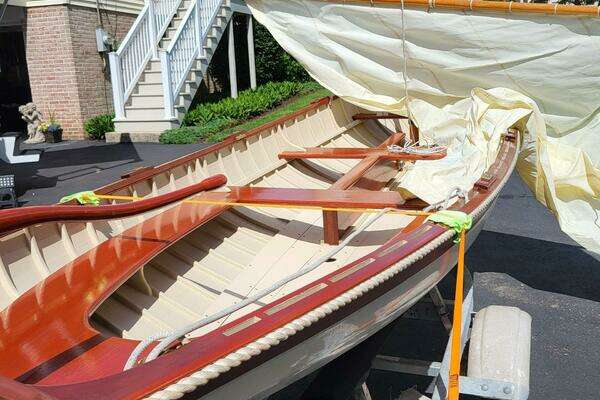 17ft Classic Yacht For Sale