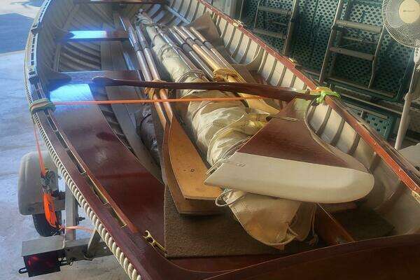 17ft Classic Yacht For Sale