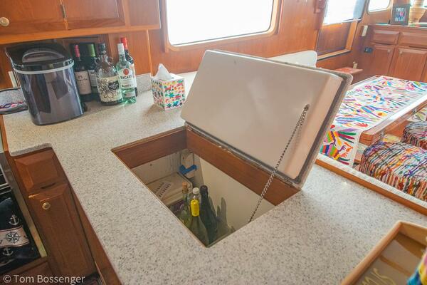 Si Como No 45ft DeFever Yacht For Sale