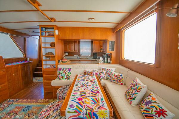 Si Como No 45ft DeFever Yacht For Sale