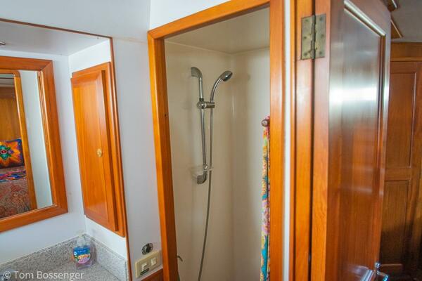 Si Como No 45ft DeFever Yacht For Sale