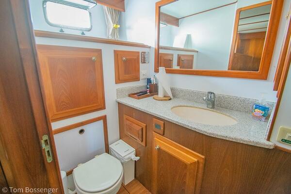 Si Como No 45ft DeFever Yacht For Sale