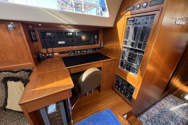 70ft Hylas Yacht For Sale 70ft Hylas Yacht For Sale