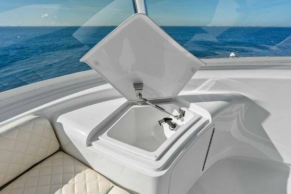 Sin Pelo 64ft Viking Yacht For Sale