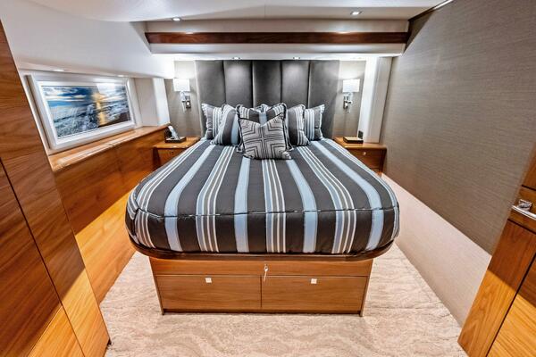 Sin Pelo 64ft Viking Yacht For Sale