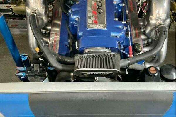 Photo of the 2004 Nordic 28 Heat