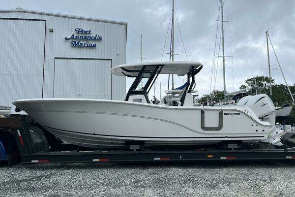 2025 Sea Fox 28