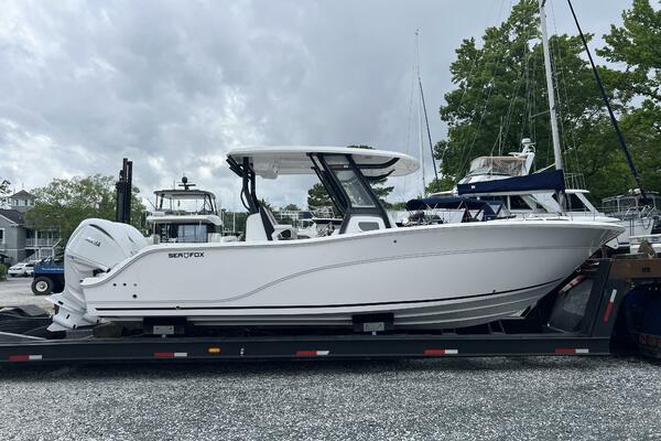 28ft Sea Fox Yacht For Sale